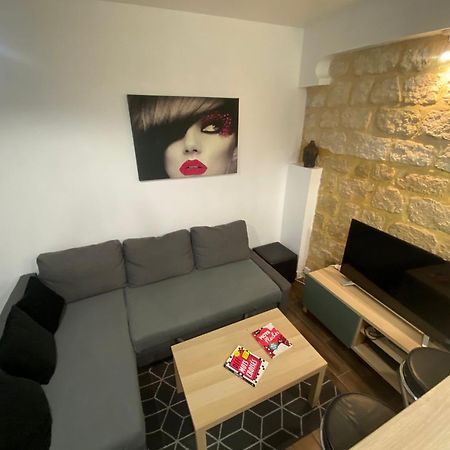 Agreable Appartement In Montmartre ปารีส ภายนอก รูปภาพ